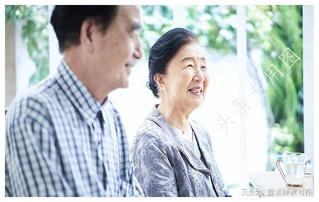 彩神公婆扛着行李上门拖家带口入住还说有生之年终于享了好大儿的福