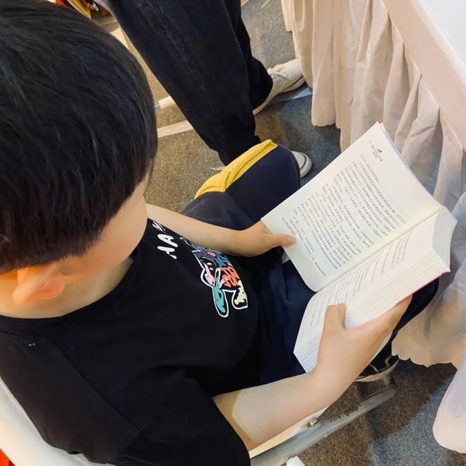 班上看书最多的孩子语文成绩却不好……(图2)